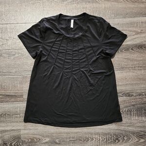 🦇 Addtoo Pleat Neck Tee 🦇